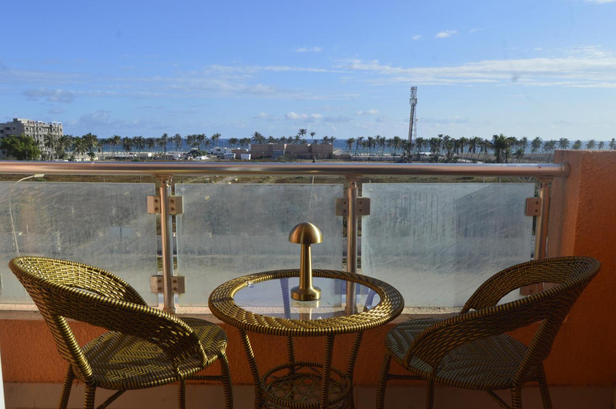 Beautiful - 2 By Beautiful Tours Appartement Salalah